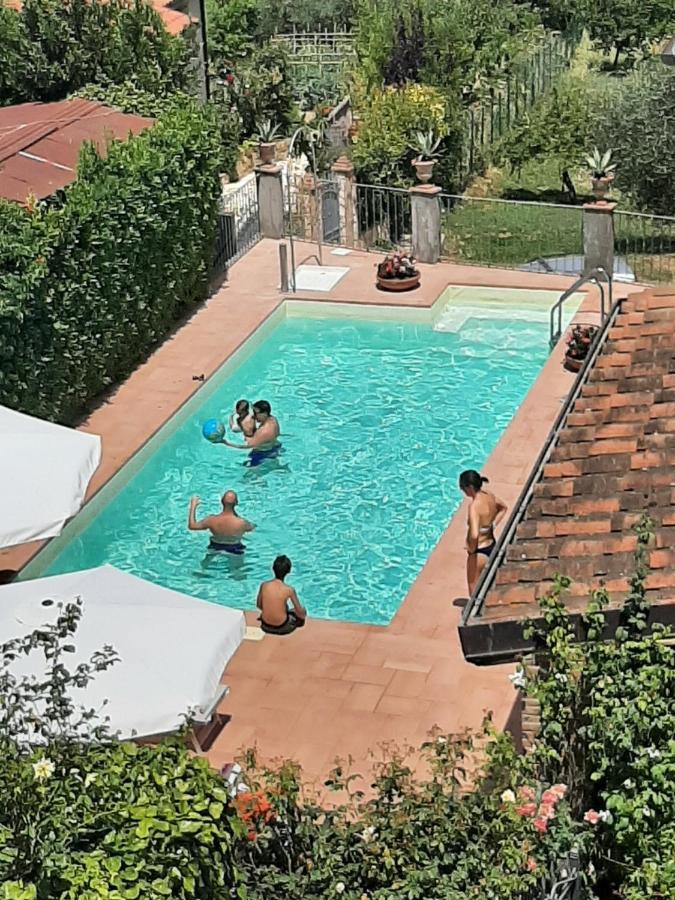 Апартаменти Borgo Dei Cadolingi Ґамбассі-Терме Екстер'єр фото